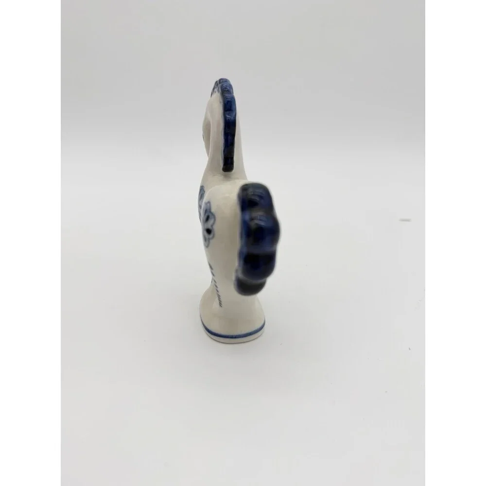 Vtg USSR Art Pottery Gzhel Russia Porcelain White /blue Floral Horse Figurine